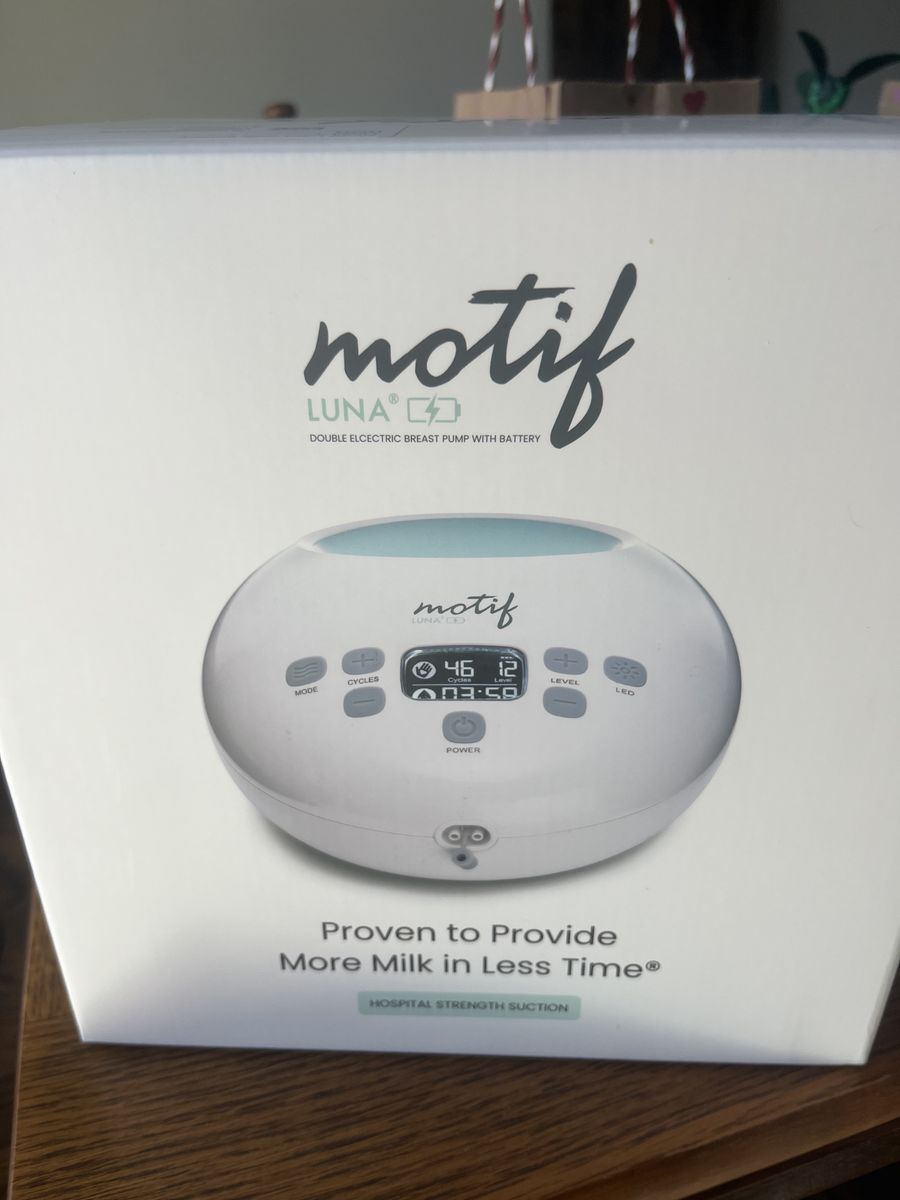 Motif Luna Breast Pump With Battery (new)