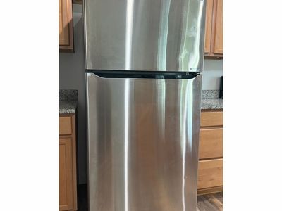 LG REFRIGERATOR WE OFFER DELIVERY