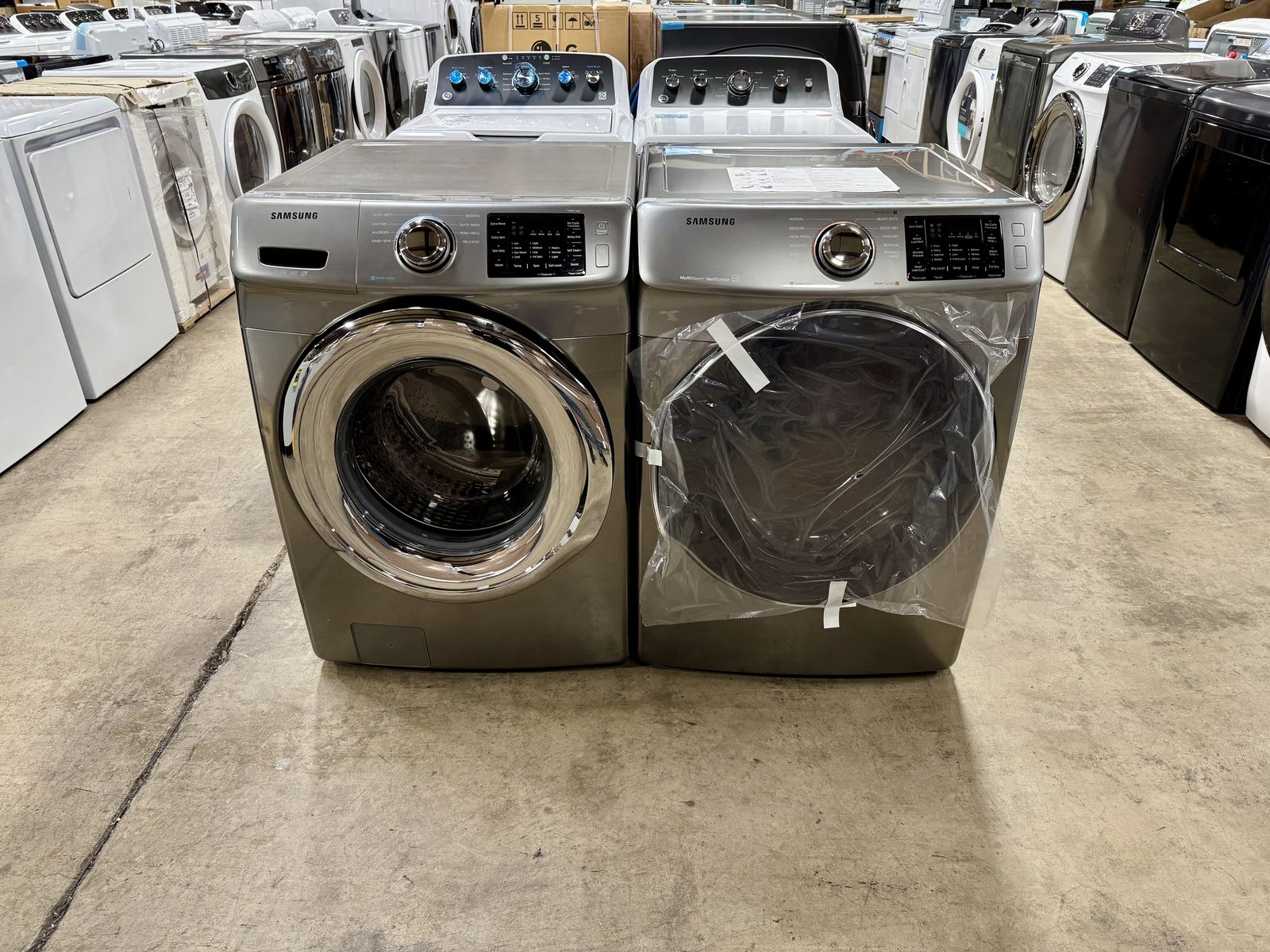 SAMSUNG FRONT LOAD WASHER AND DRYER SET
