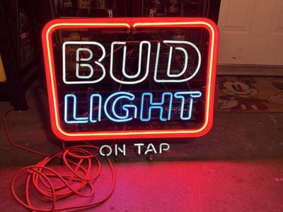 Vintage Bud Light On Tap Neon Sign - Man Cave Bar Decor