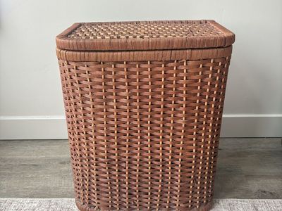Beautiful Whicker Storage Basket/ Hamper