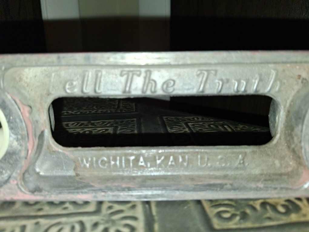 Main image 3
