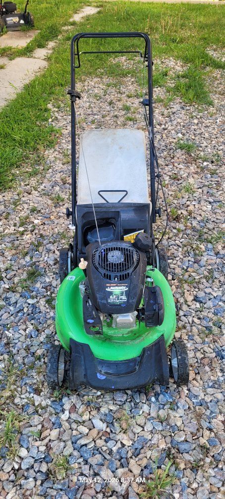 self propelled lawn mower good working conditions