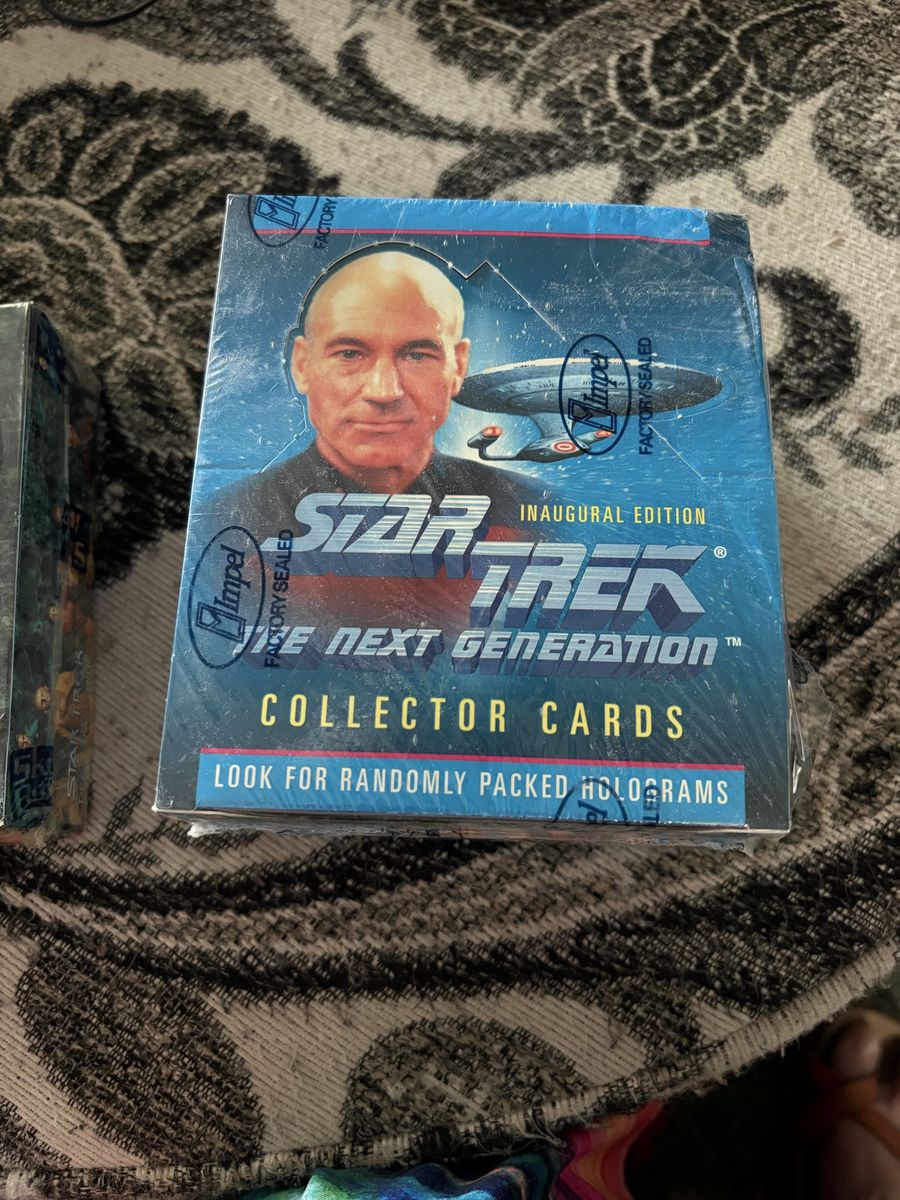 Impel Star Trek The Next Generation Inaugural Edition Collector Cards Factory Sealed Box