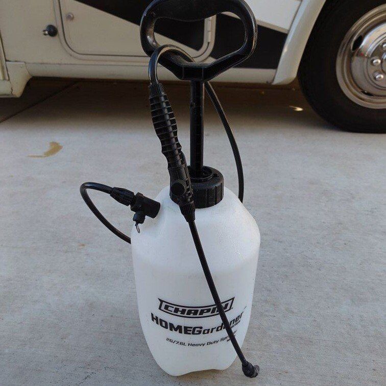 HomeGardener 1-Gallon  Multi-Purpose Pump Lawn & G