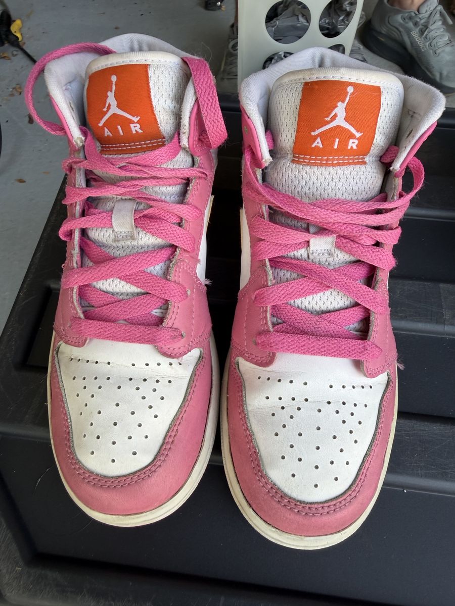 Nike Dunk Low  & Air Jordan 1 High Pink/White, Converse, Crocs, Roller Shoes