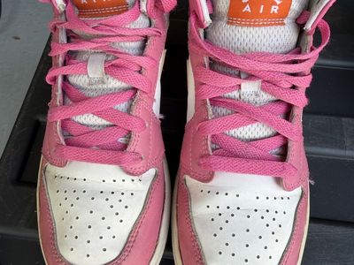 Nike Dunk Low & Air Jordan 1 High Pink/White, Converse, Crocs, Roller Shoes