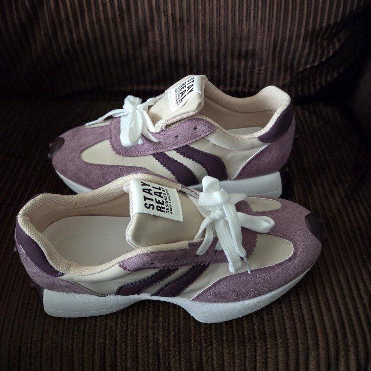Brand new Stay Real purple shoes 