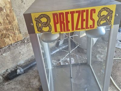Star Mfg Pretzel Merchandiser Warmer Display Cabinet Model 161A Stainless Steel