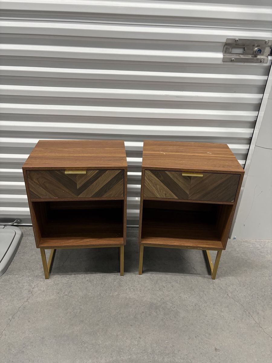 Modern Nightstands / End Tables – Set of 2