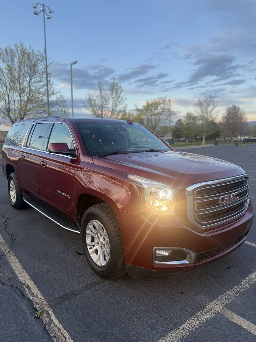 2017 GMC Yukon XL 1500 SLT