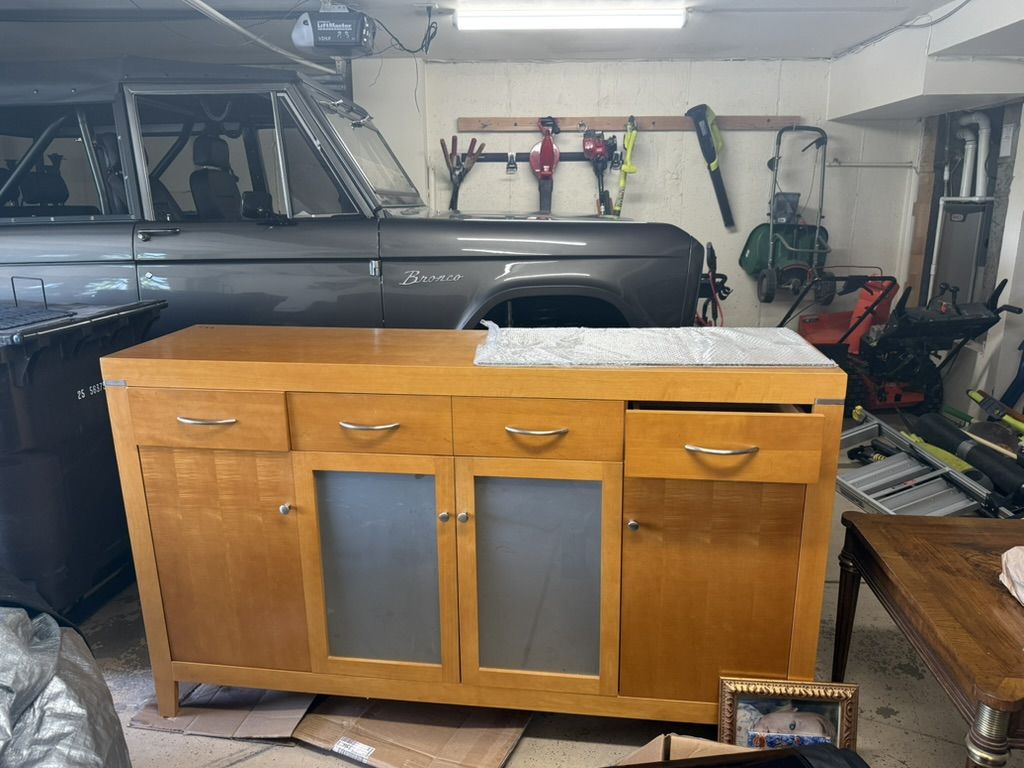 Dresser