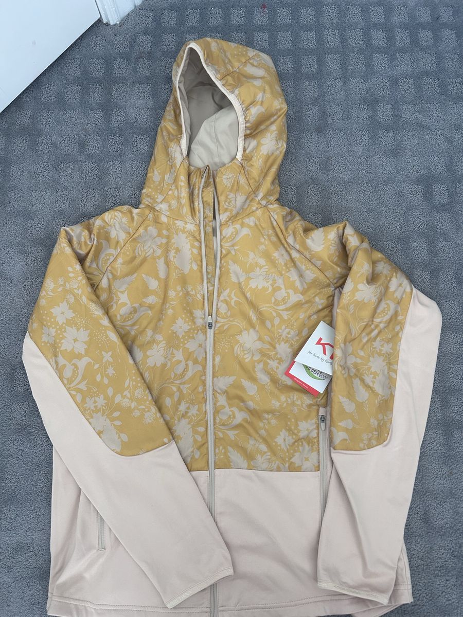 Karitraa Women’s large sanne lined jacket in mustard yellow/beige