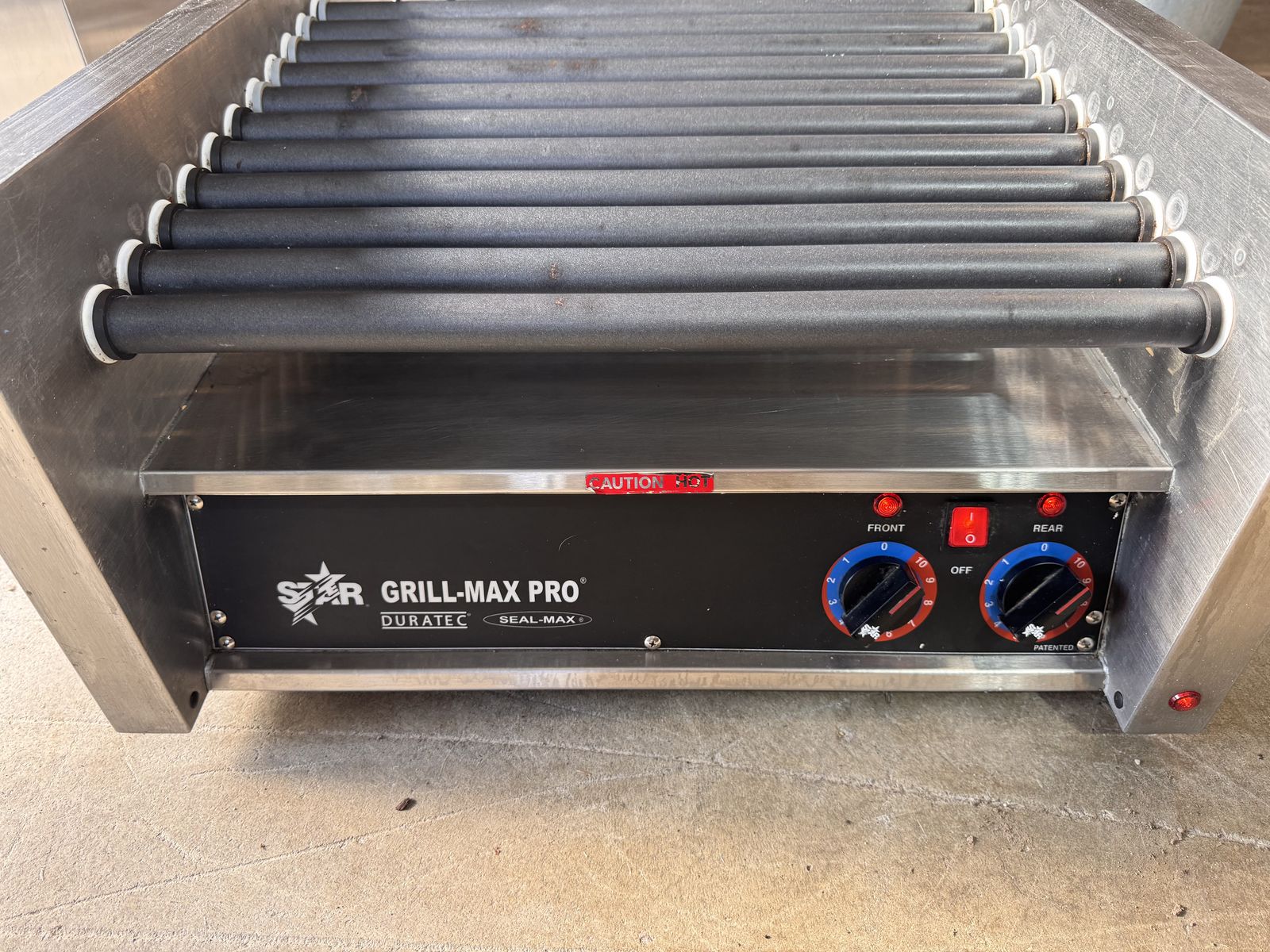 Star 30SC 30 Grill-Max Hot Dog Roller Grill w Manual controls