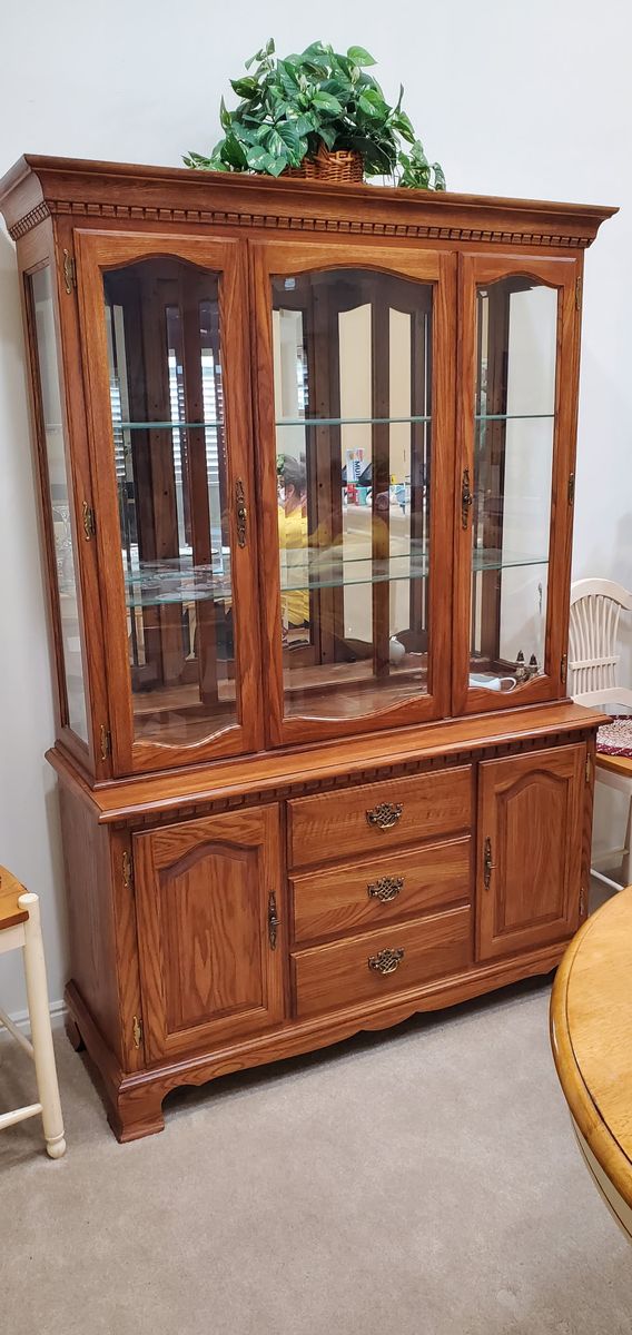 China cabinet