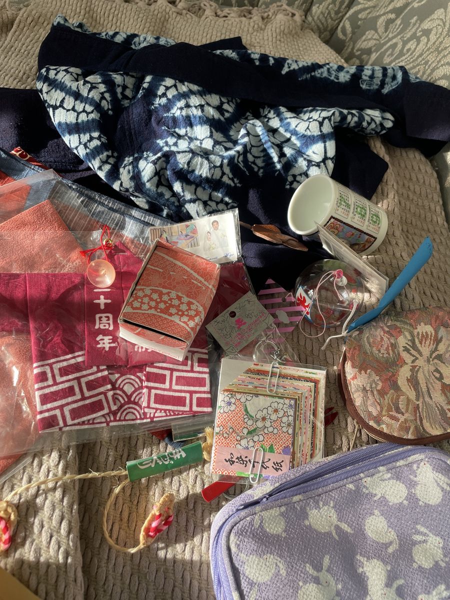 Free Japanese Souvenirs