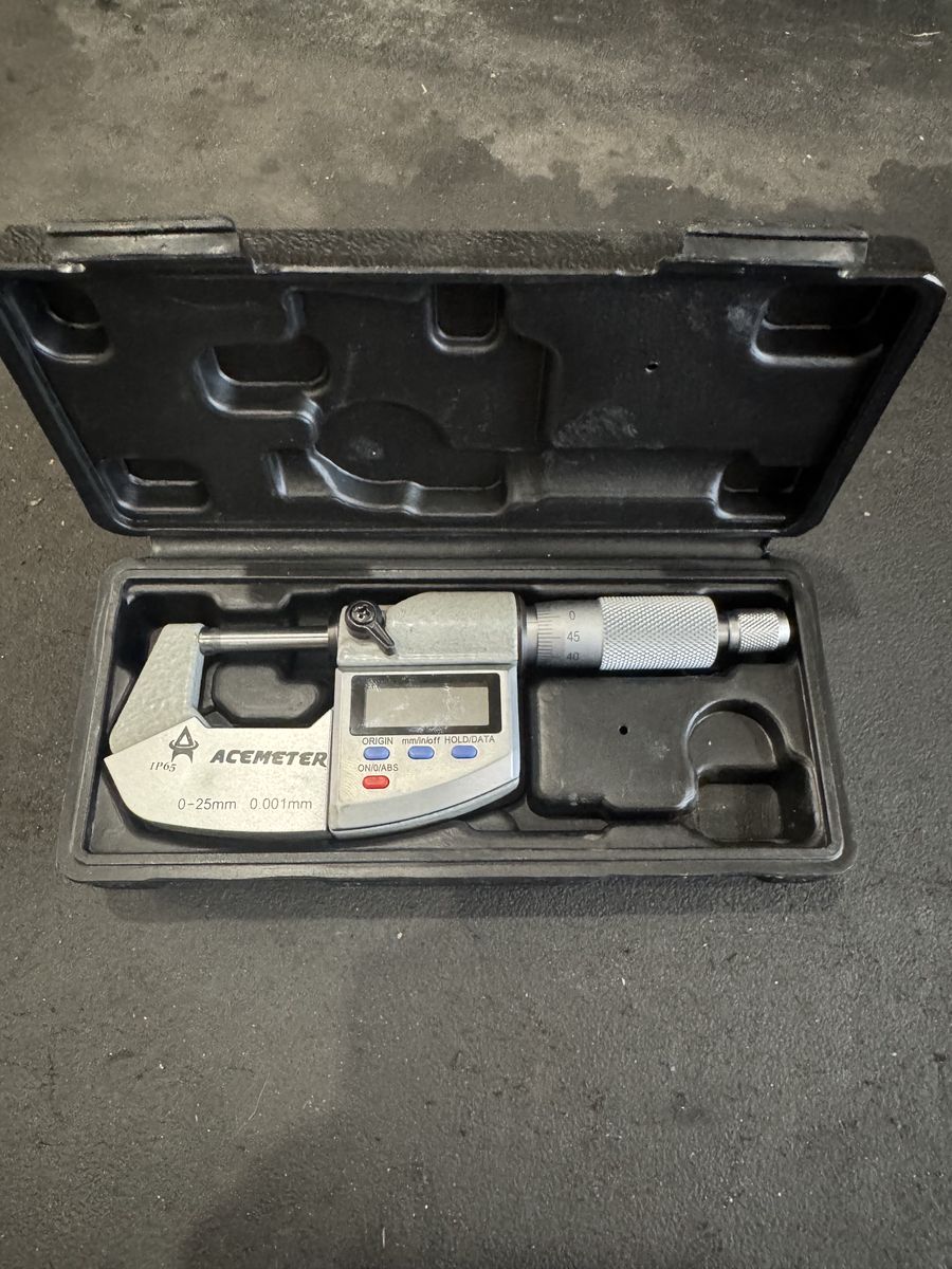 Acemeter Digital Micrometer 0-25mm 0.001mm IP65 with Case