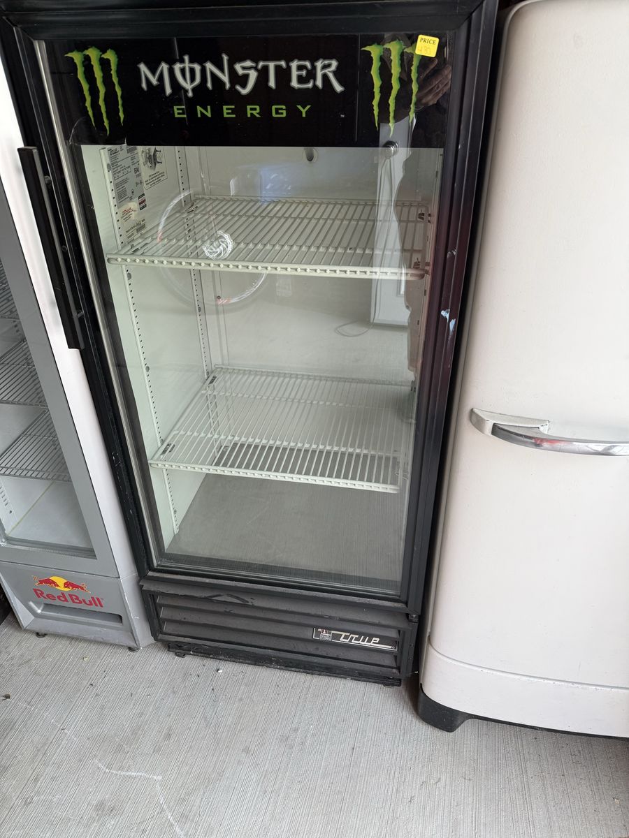 True commercial fridge