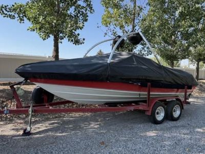 1991 Rinker 220 Captiva