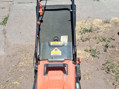 BLACK+DECKER 12 Amp 17 in. Electric Corded Lawn Mower - Used, Good Condition