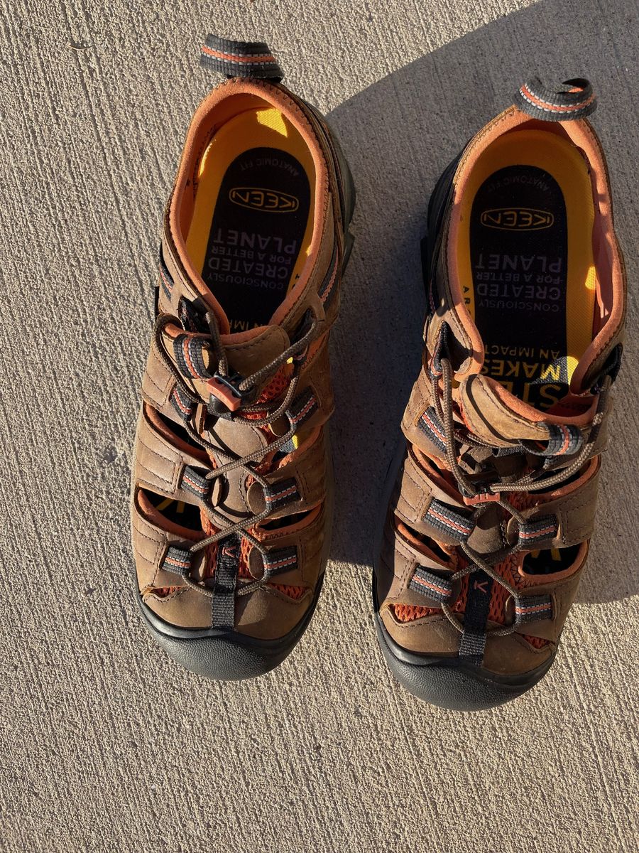 Keen Sandals Size 12