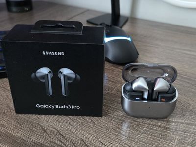 Samsung Galaxy Buds3 Pro True Wireless Earbuds Silver