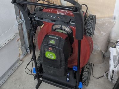 Toro 60V SmartStow Mower - 6.0Ah Battery & Charger - Freshly Sharpened