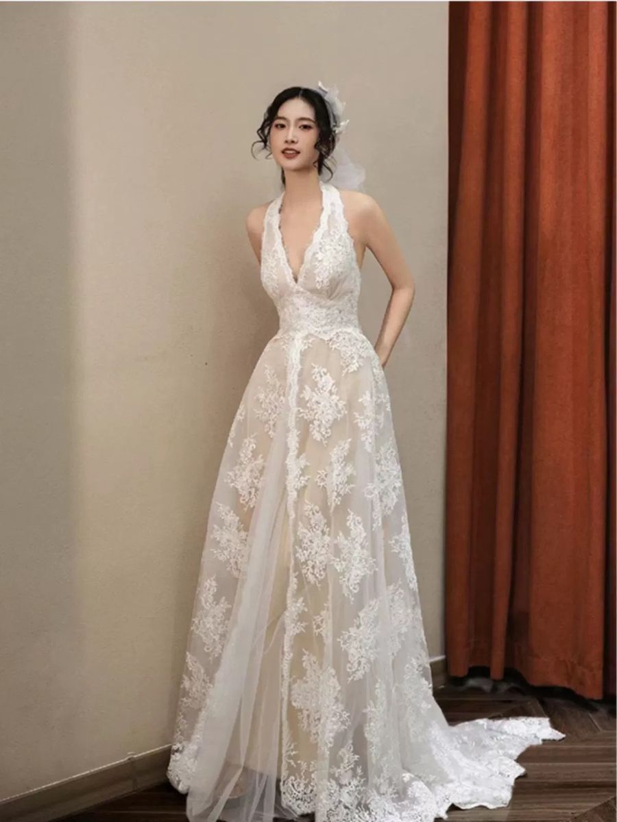 Custom Lace Halter V-Neck Wedding Dress - White / Champagne