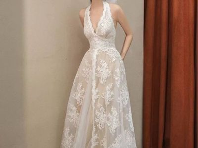 Custom Lace Halter V-Neck Wedding Dress - White / Champagne