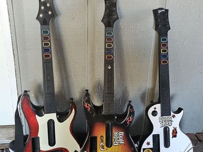 Guitar hero Guitars for wii