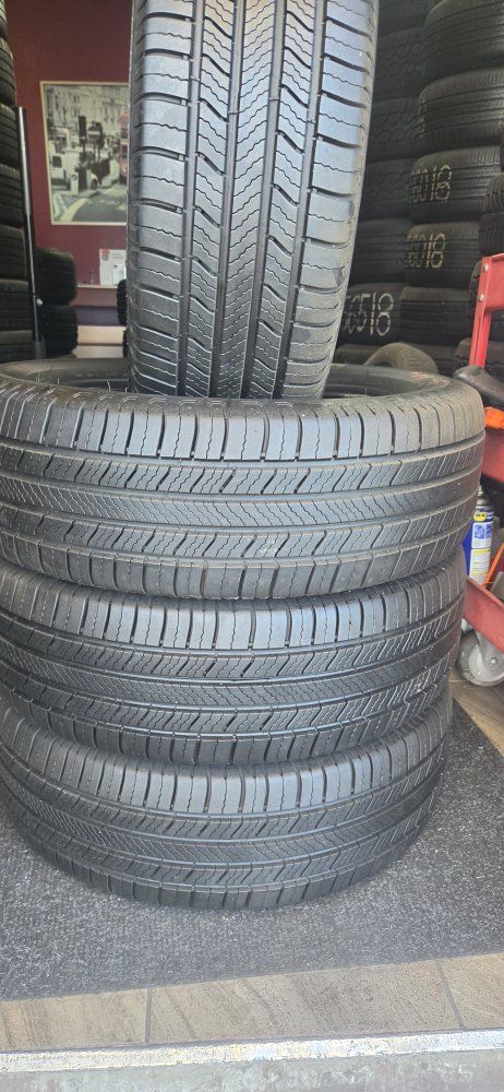 225/60R18 MICHELIN DEFENDER ² all season