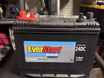 marine battery 24DC 700 cranking amps