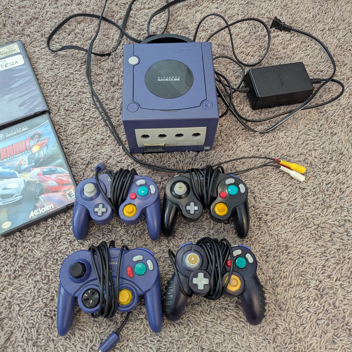 Gamecube, Controllers and games