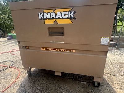 Knaack 89 Storagemaster Chest Heavy Duty Jobsite Tool Storage Box on Casters