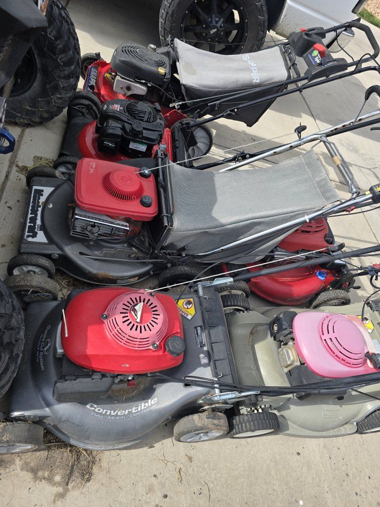 Used Push Mower - 21" Deck, Engine