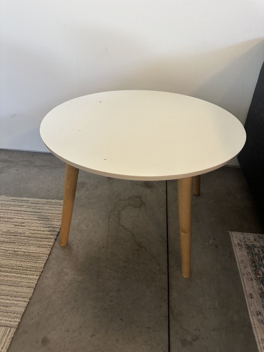 Crate & Barrel Round Kids Table