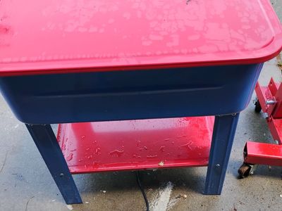 Sand Blasting Cabinet, Harbor Freight Excellent Condition