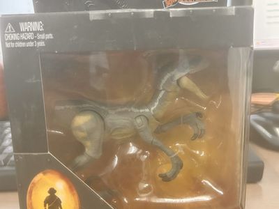 Hammond Collection Jurassic Park 3 Velociraptor in box SEALED