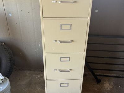 Free file cabinet