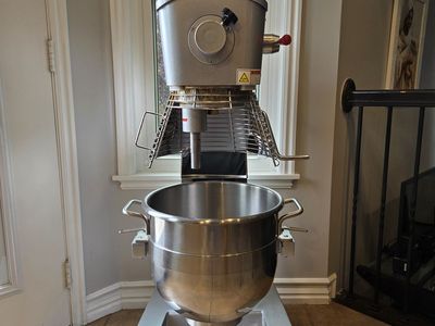30 Quart Mixer