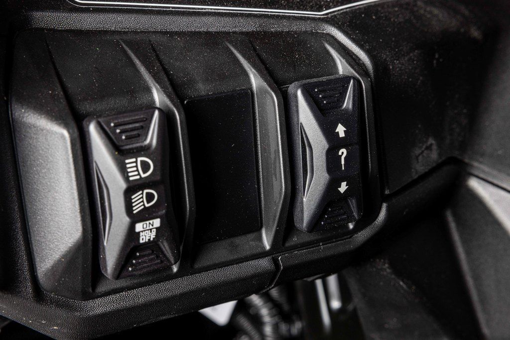 Main image 19