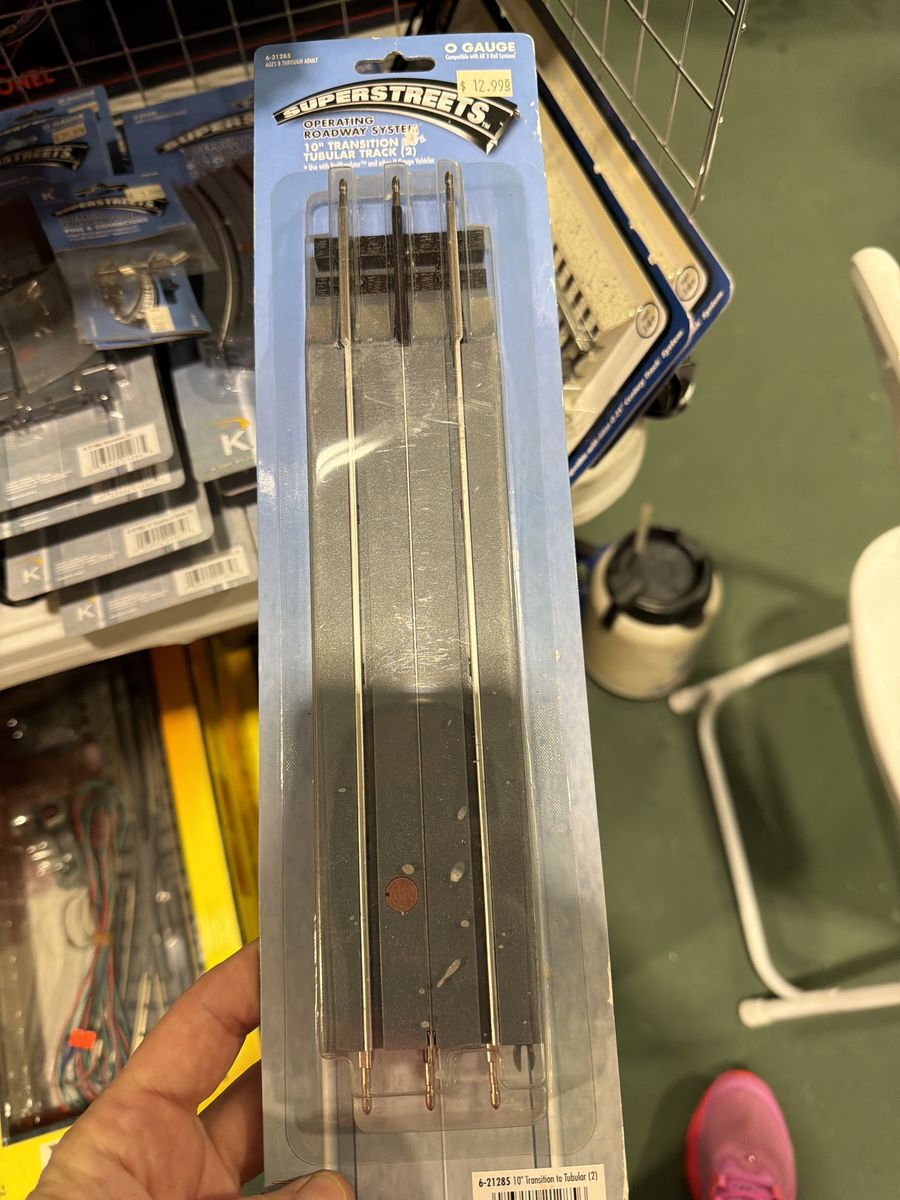 O gauge trains Superstreets track