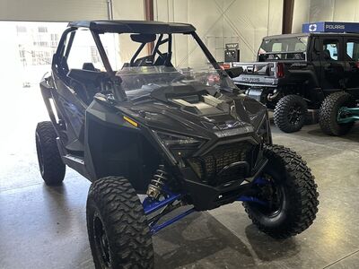 LIKE NEW 2022 POLARIS RZR PRO XP ULTIMATE