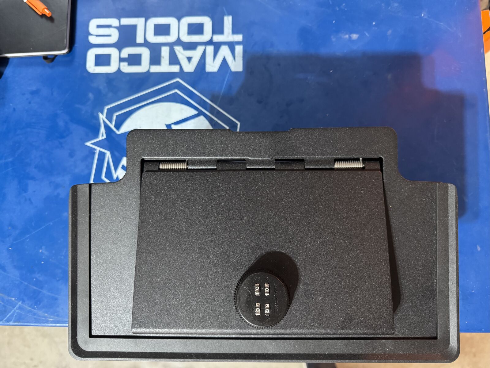 Console safe for 2022+ GM full size truck