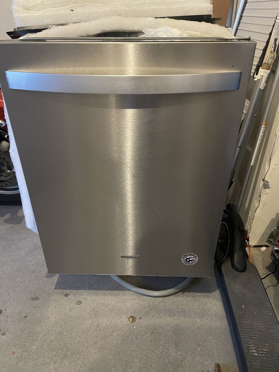 Whirlpool Dishwasher