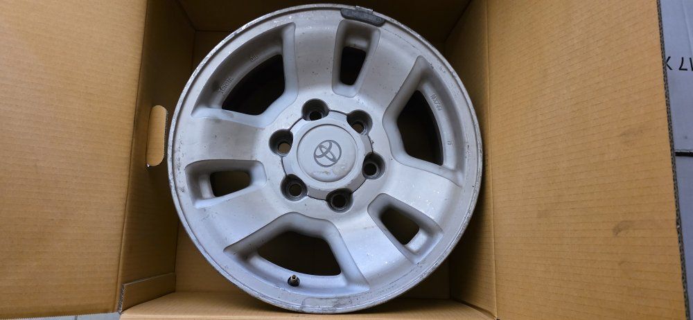 Toyota Wheels 16 inch