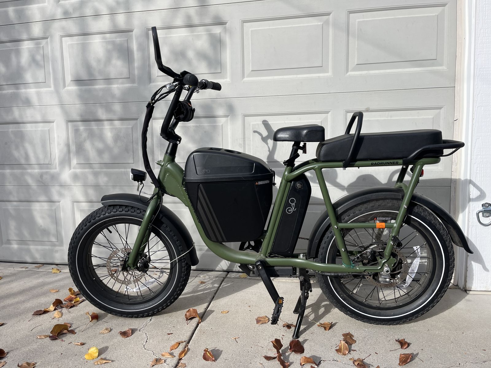 Radrunner with Rear Seat, w/ Footrest, + Storage