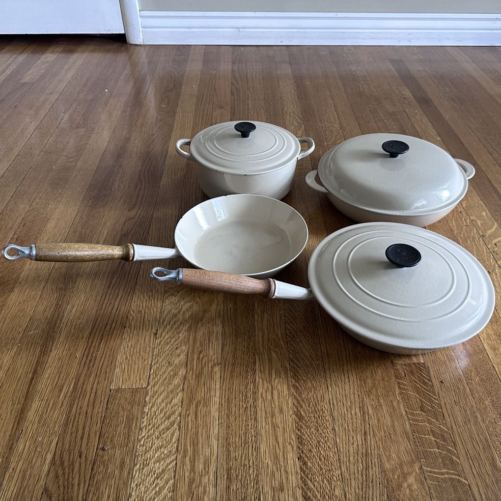 VTG Le Creuset 7-piece Cast Iron Cookware Set Dune