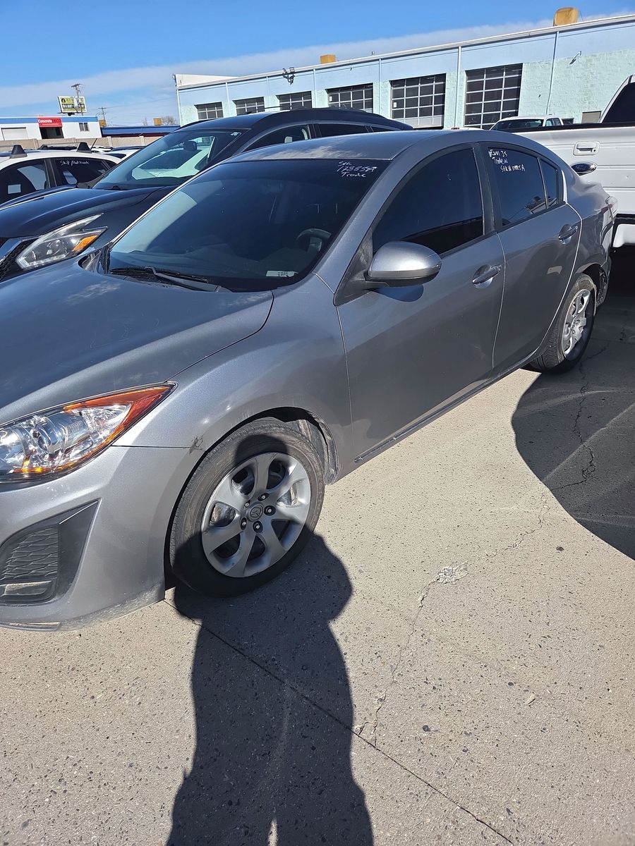 2011 MAZDA MAZDA3 i Sport
