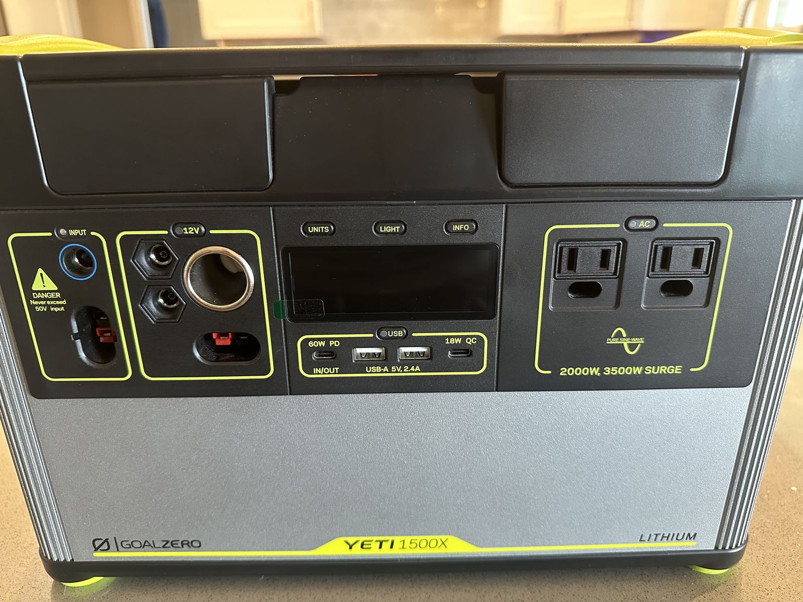 Goal zero Yeti 1500x like new only used 8 times